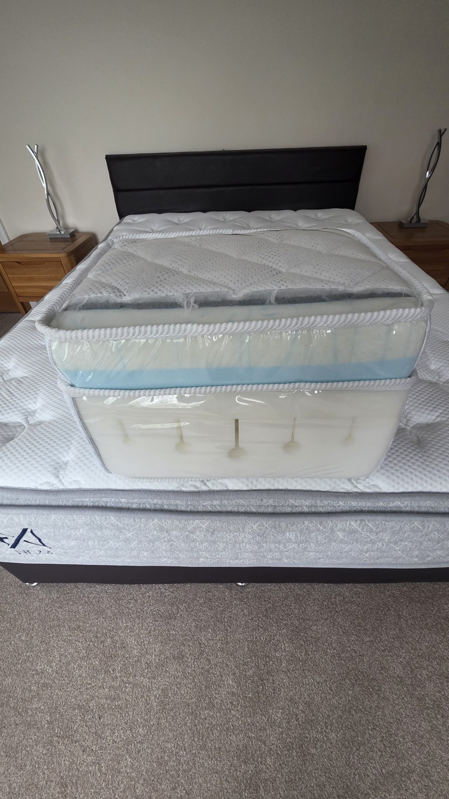 Neo Gravity Cloud (Full Foam Mattress)